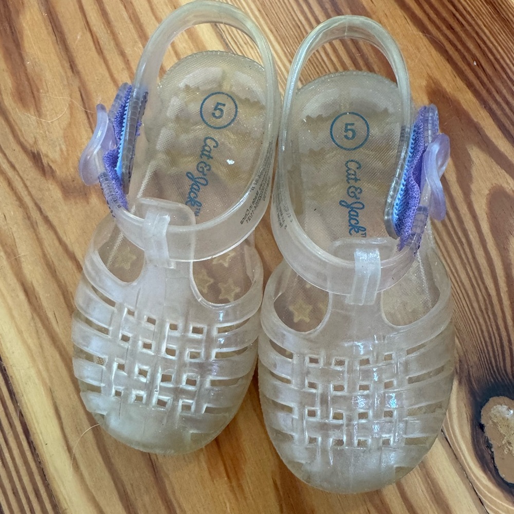 Cat & Jack Cream and Purple Sandals Jellies for Summer Fun